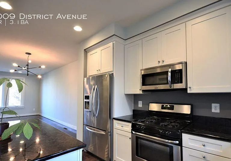 3009 District Ave — Photo 4