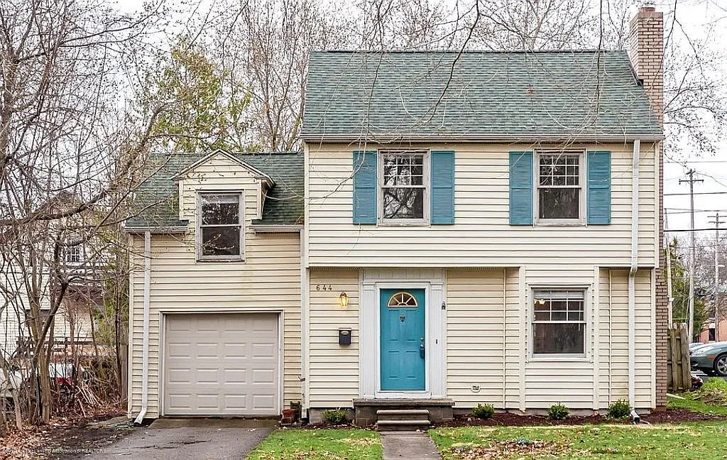 644 Forest St photo 1