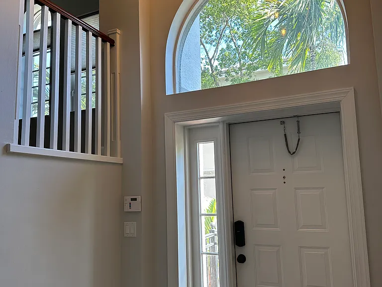3901 Coral Heights Way — Photo 10