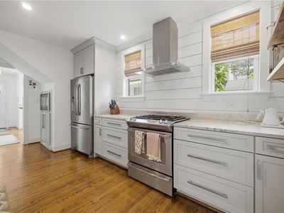 6120 Rolfe Ave, Norfolk, VA, 23508