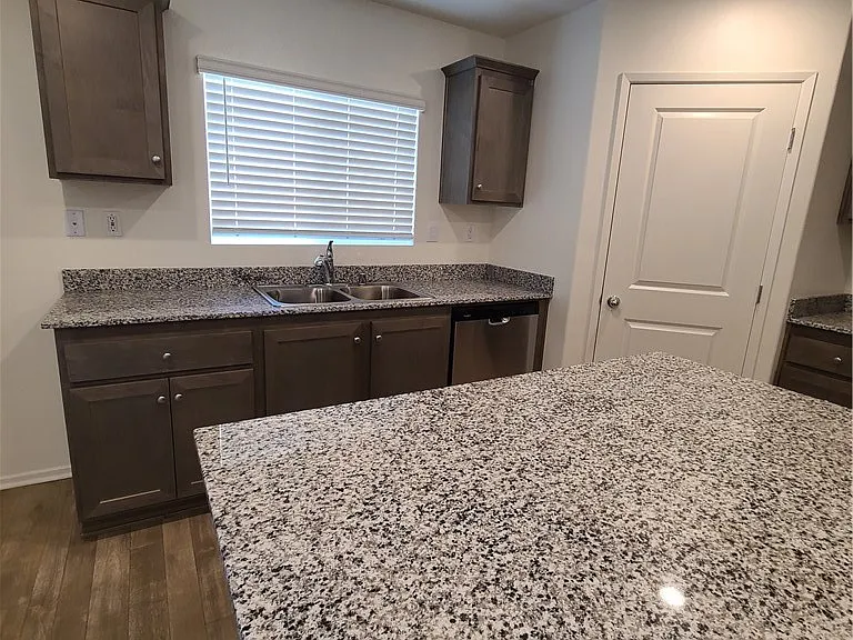 30540 Altima Ct — Photo 8