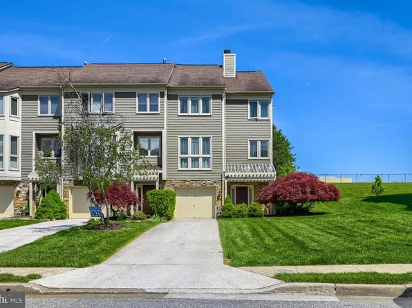 17 Stablemere Ct, Baltimore, MD 21209