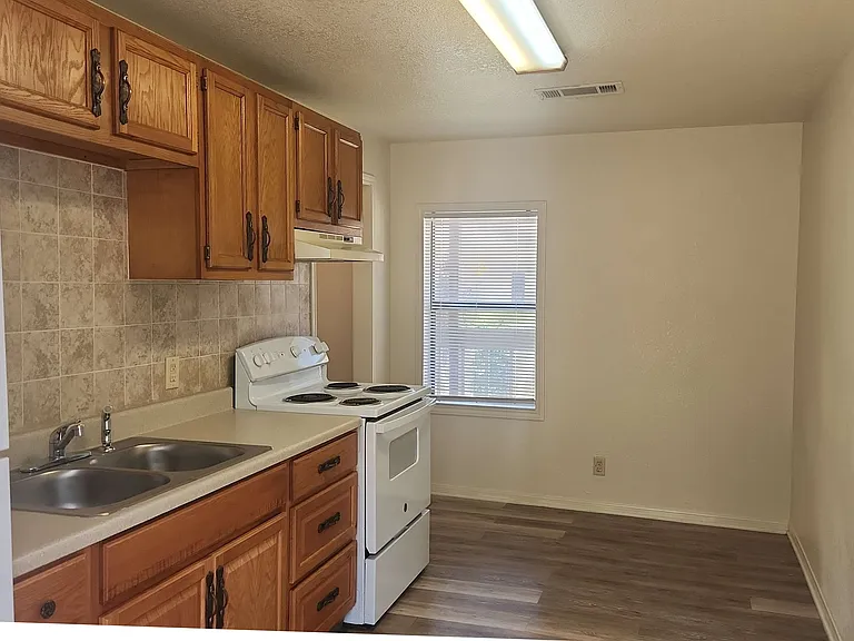 03 Kitchen_11182025