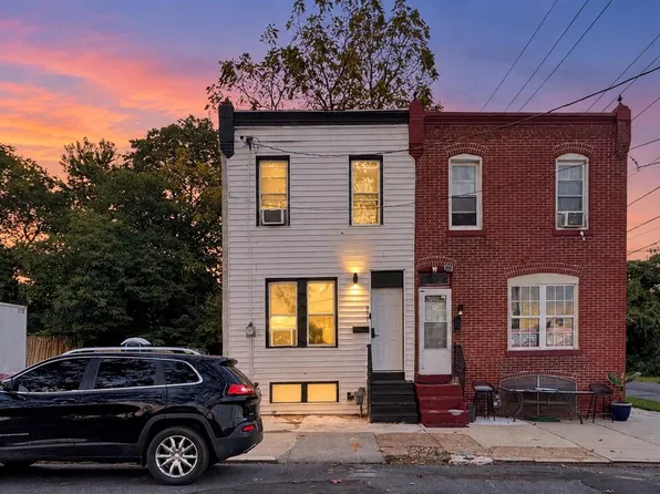 977 Florence St S, Camden, NJ 08104