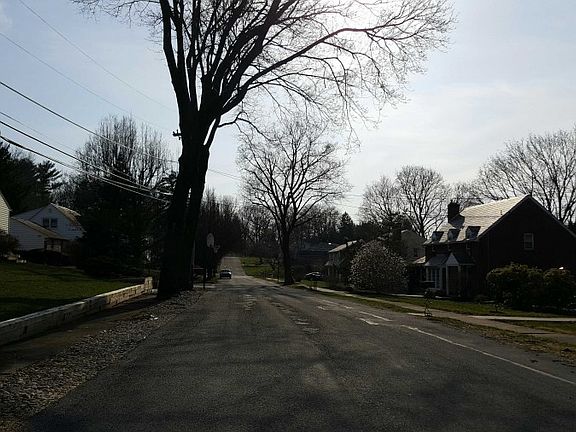 5th image of 70 Lynwood Ave