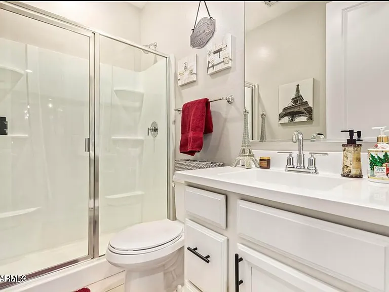 18630 W Lawrence Ln — Photo 22