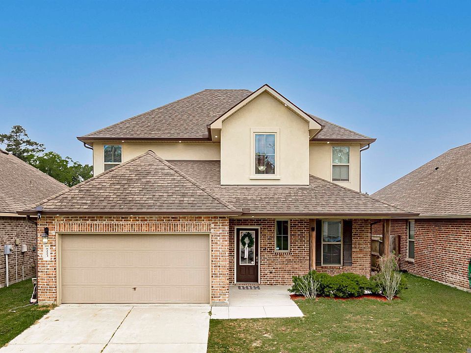 1st image of 8223 Fairlane Dr