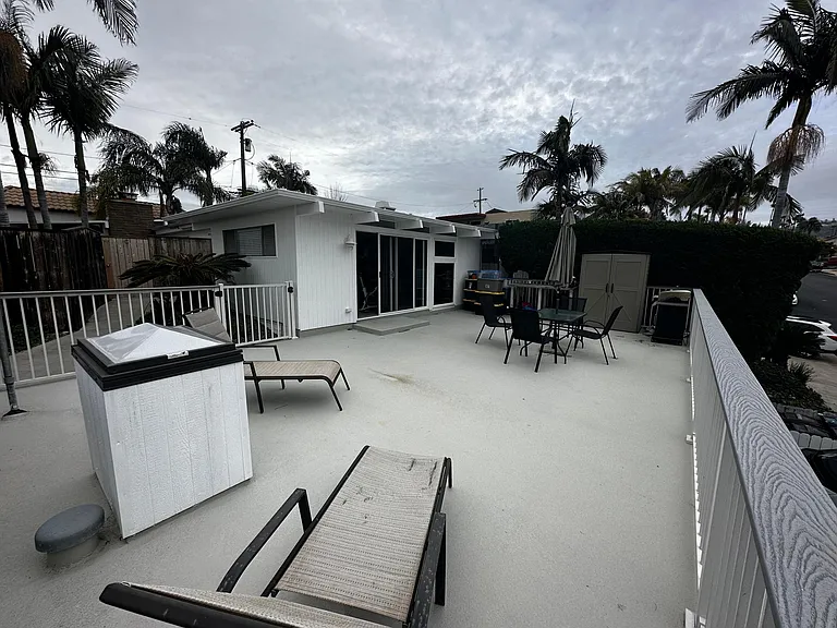 Huge deck!