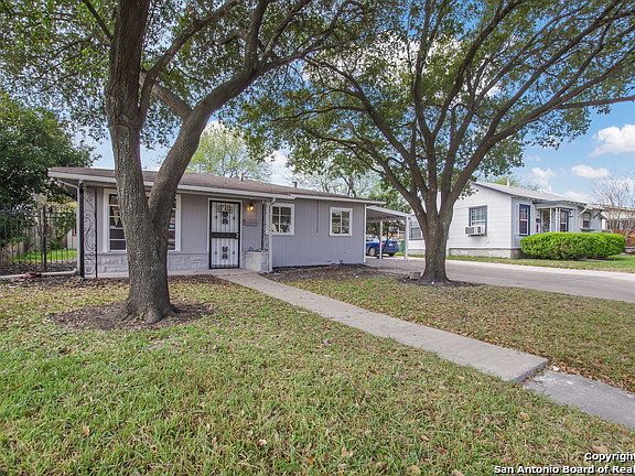 2nd image of 542 Tulane Dr