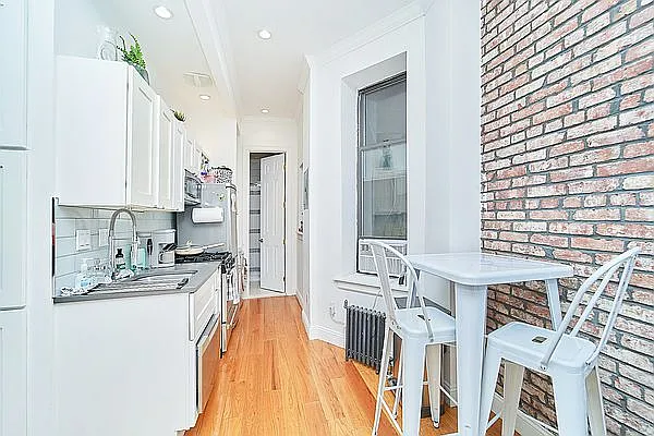 Rented by Living New York | media 15