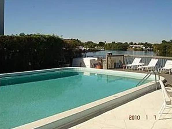 625 Southwind Cir APT 205, North Palm Beach, FL 33408