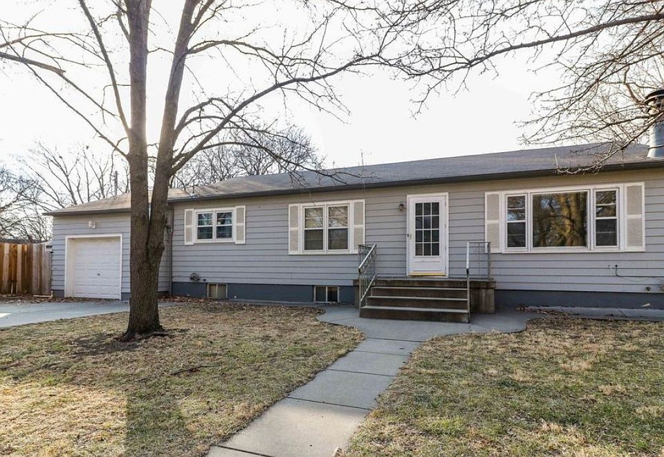 1st image of 601 Bertrand St #1