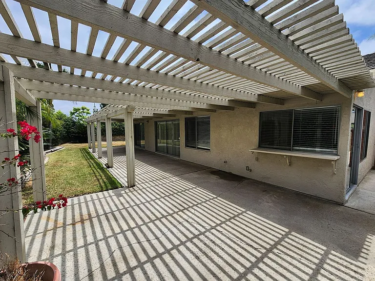 26731 Valpariso Dr — Photo 26