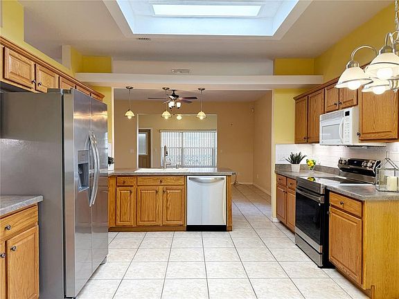 3rd image of 3488 Chessington St