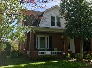 1033 10th Ave, Huntington, WV 25701