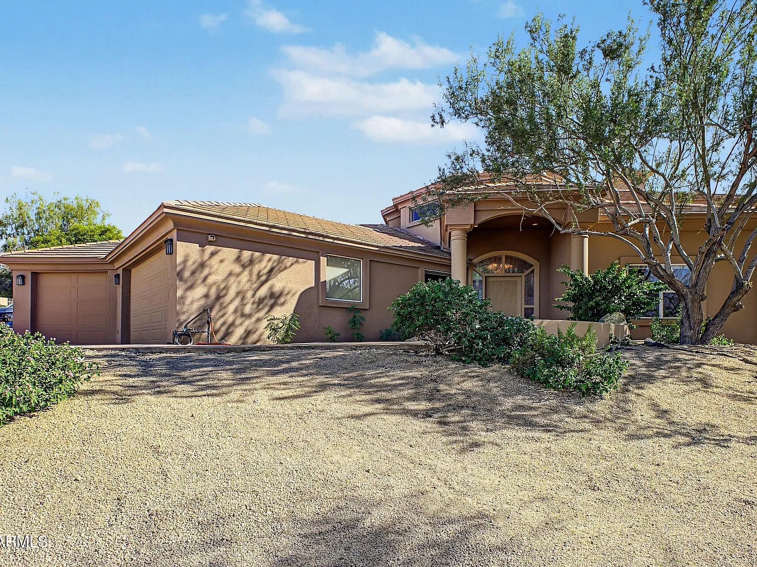 4 bed, 2.5 bath, 3150 sqft, $3,700 — Photo 1