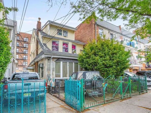 4239 Elbertson Street, Elmhurst, NY 11373