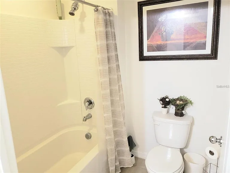138 Lazy Willow Dr — Photo 12