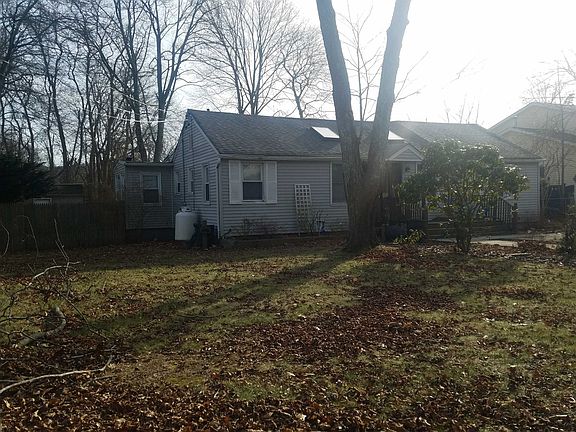 2nd image of 84 Spar Dr