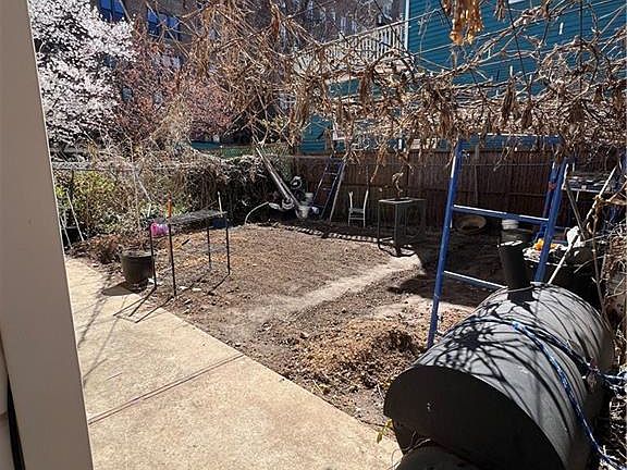 4th image of 506 Avenue C