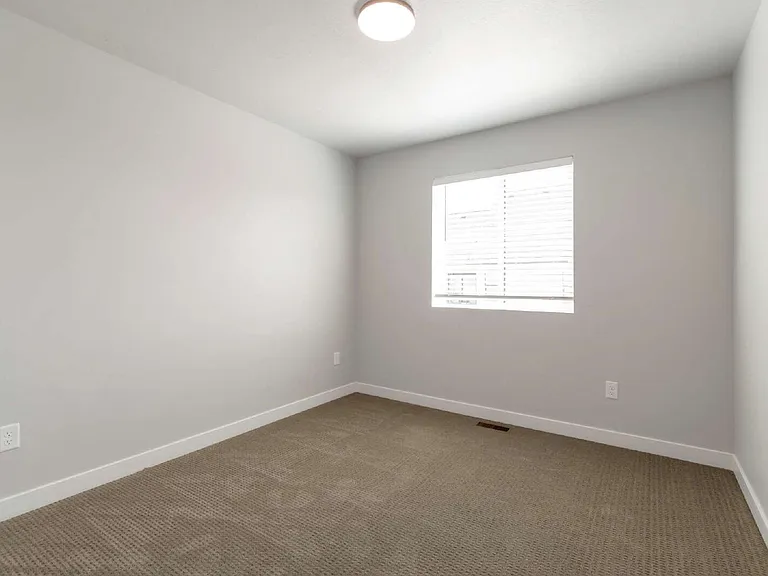 2316 N Sunmore Way — Photo 27