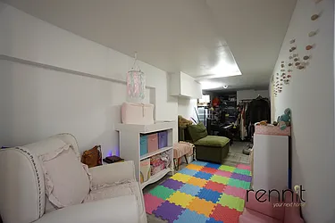 Rented by Rennit Inc.