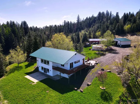 1544 Big Bear Ridge Rd, Deary, ID 83823