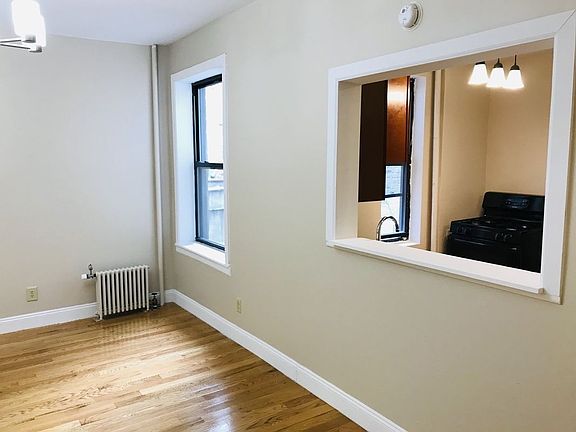 2nd image of 307 Eastern Pkwy APT 2E
