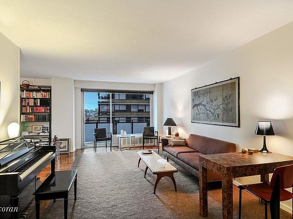 3rd image of 300 E 40th St APT 18J