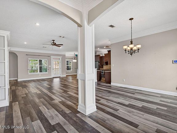 5th image of 5629 Via Toscana