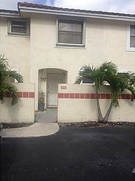 2nd image of 1006 San Remo Cir #1006