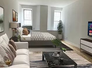 55 Perry St #6E, New York, NY 10014