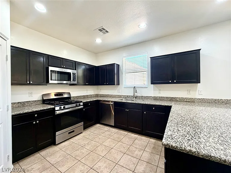 6979 Painted Vista Ct — Photo 10
