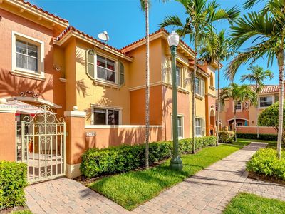 (Undisclosed Address), Fort Lauderdale, FL, 33312