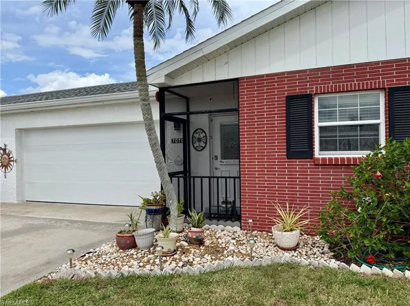 7079 Cedarhurst DR, FORT MYERS, FL 33919