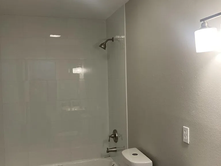 625 Hamilton St — Photo 6