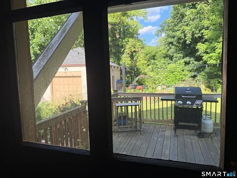 21 Elgin Ave — Photo 8