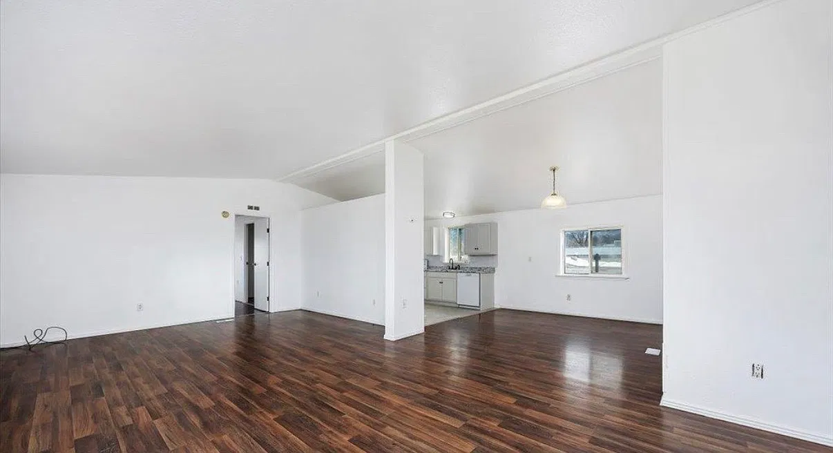 3 bed, 1560 sqft, $1,600 — Photo 4
