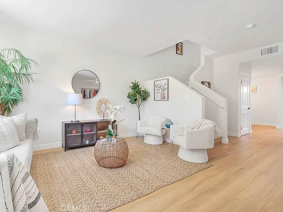 68 E Bay State St #3H