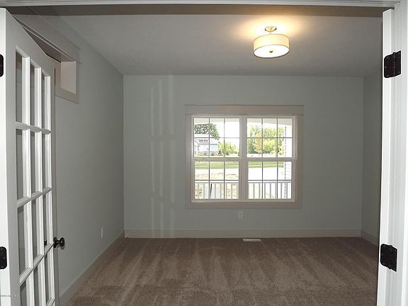 5th image of 6259 Fisk Meadow Dr NE