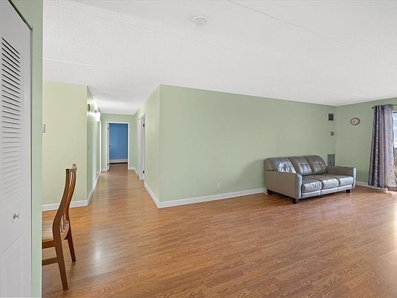 4th image of 165 Quincy Shore Dr APT C67