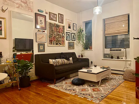 Rented by J Misrahi Realty Corp | media 6