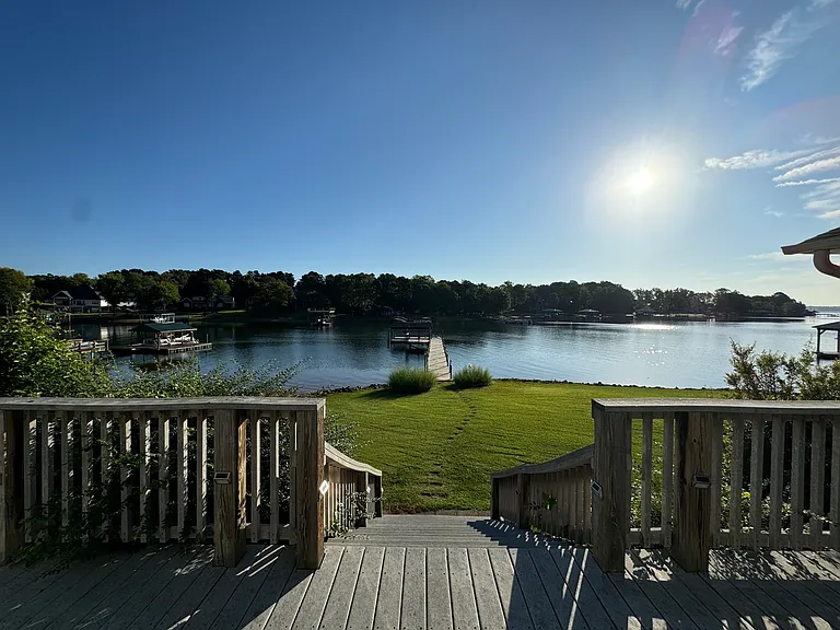 147 Gainswood Dr — Photo 29