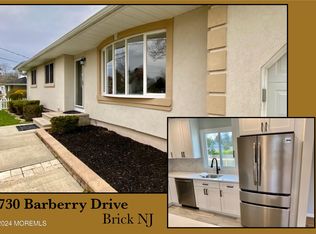 730 Barberry Dr, Brick, NJ 08723