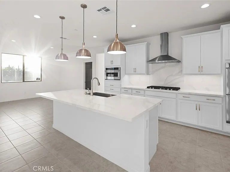 17727 Santa Lucia Ct — Photo 3