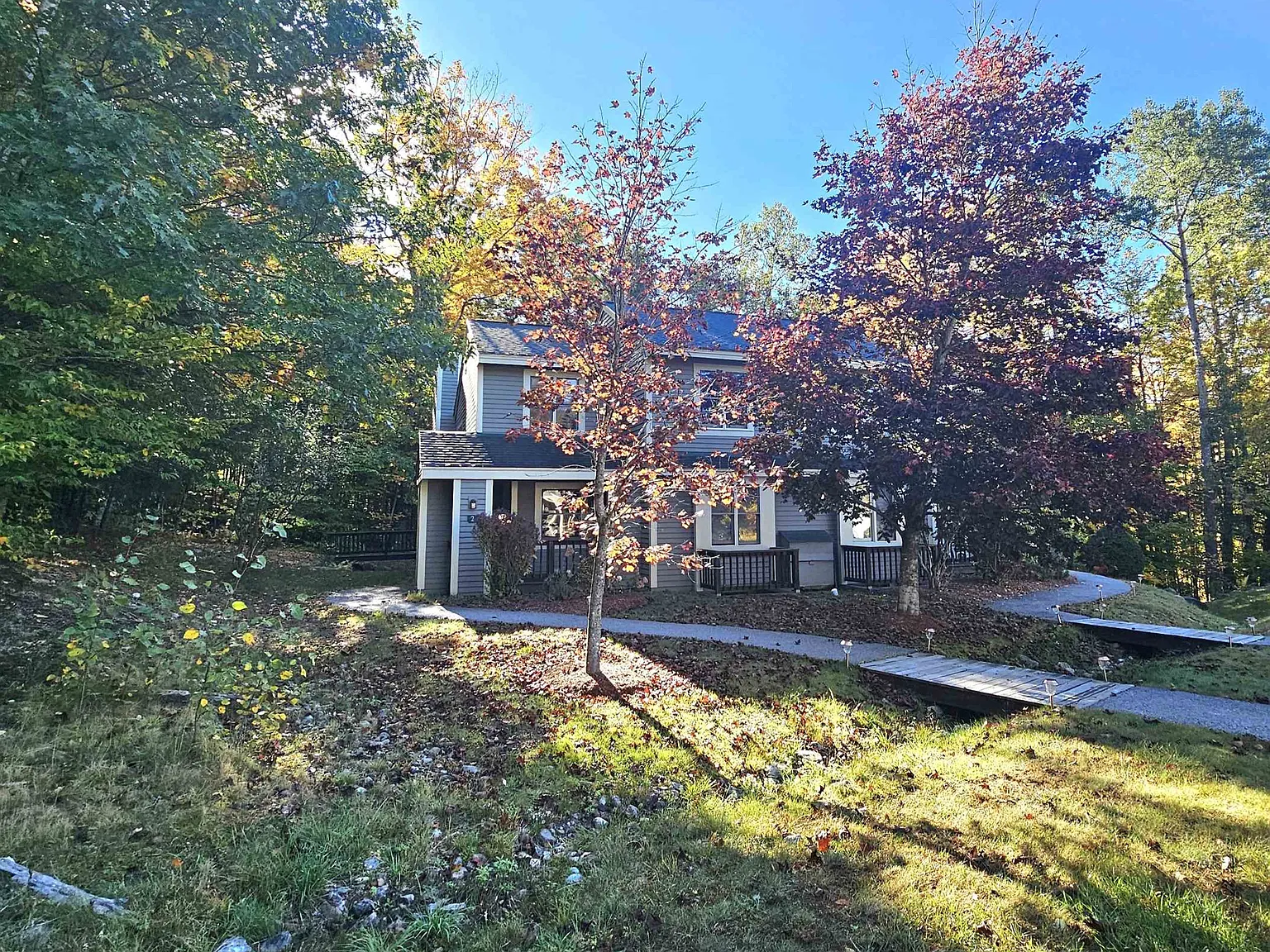 4 bed, 3.0 bath, 2500 sqft, $20,000 — Photo 1