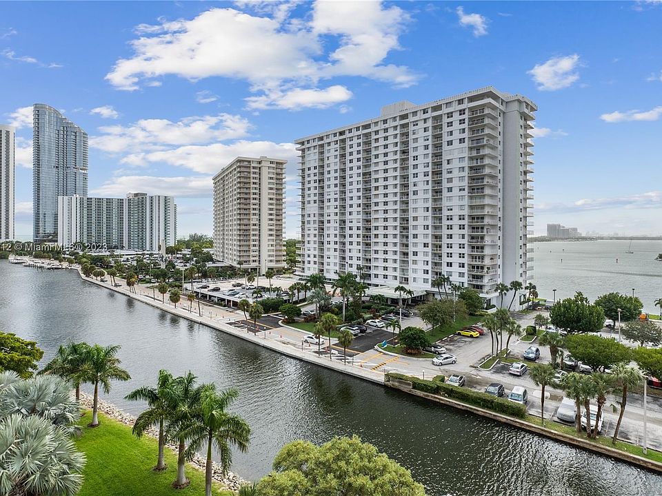 1st image of 400 Kings Point Dr APT 803