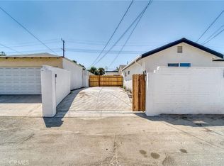 11443 Saticoy St, North Hollywood, CA 91605