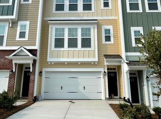 1052 Commack Dr, Durham, NC 27703