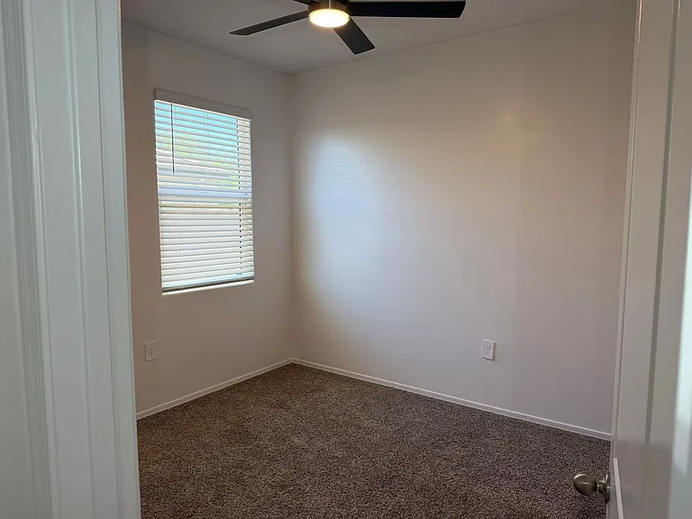 9427 E Alfalfa Dr — Photo 29
